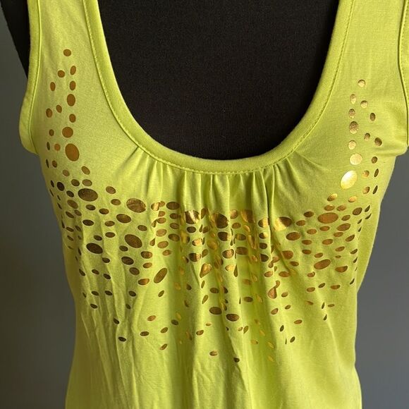 Venus light lime stretchy gathered scoop neck double banded hem tank midi. Med - Picture 2 of 5